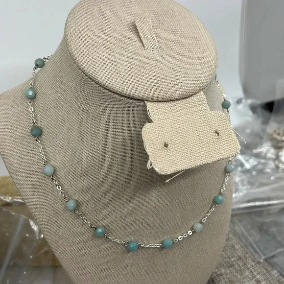 Vintage Napier Silver Tone Necklace with Aqua Blue Stones 14"-16" - Picture 4 of 10